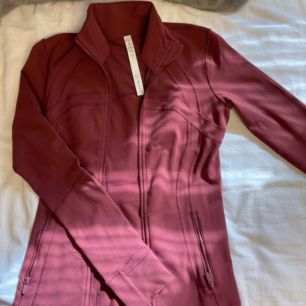 Lululemon maroon zip up jacket